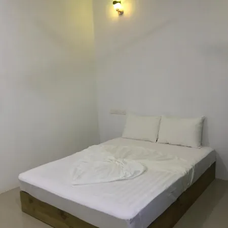 String Wave Maldives Hotel Gulhi Exterior photo